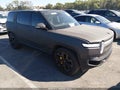 2024 Rivian R1S — photo 1 of 19 | VIN 7PDSGABA6RN043072