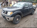 2007 Nissan Frontier — photo 2 of 16 | VIN 1N6AD07W77C457588