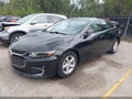 2017 Chevrolet Malibu — photo 2 of 17 | VIN 1G1ZB5ST2HF119210