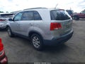 2011 Kia Sorento — photo 3 of 11 | VIN 5XYKT3A19BG154566