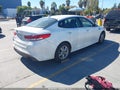 2017 Kia Optima — photo 4 of 16 | VIN 5XXGT4L34HG161092