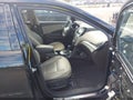 2017 Hyundai Santa Fe — photo 5 of 17 | VIN 5NMZUDLB3HH016365