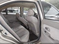 2005 Hyundai Elantra — photo 8 of 16 | VIN KMHDN46D75U009567