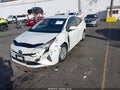 2017 Toyota Prius — photo 2 of 17 | VIN JTDKBRFUXH3036418