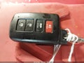 2012 Toyota Camry Hybrid — photo 11 of 17 | VIN 4T1BD1FK5CU042975
