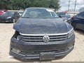 2018 Volkswagen Passat — photo 13 of 17 | VIN 1VWBA7A38JC010831