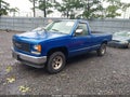 1993 GMC Sierra — photo 2 of 11 | VIN 1GTDC14Z4PE555473