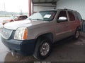2007 GMC Yukon — photo 2 of 19 | VIN 1GKFC13007J134664