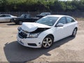 2013 Chevrolet Cruze — photo 2 of 11 | VIN 1G1PC5SB2D7312909