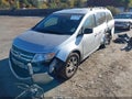 2011 Honda Odyssey — photo 2 of 16 | VIN 5FNRL5H63BB103048