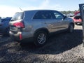 2015 Kia Sorento — photo 4 of 16 | VIN 5XYKT3A67FG630024