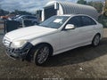 2009 Mercedes-Benz C-Class — photo 2 of 13 | VIN WDDGF81X19R083329