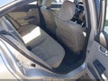 2013 Honda Civic Hybrid — photo 8 of 12 | VIN 19XFB4F27DE200455