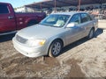 2003 Toyota Avalon — photo 2 of 11 | VIN 4T1BF28B63U338438