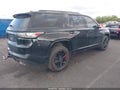 2021 Chevrolet Traverse — photo 4 of 16 | VIN 1GNEVKKW8MJ221003