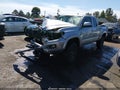 2017 Toyota Tacoma — photo 2 of 18 | VIN 5TFSZ5AN8HX105698