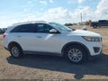 2017 Kia Sorento — photo 13 of 16 | VIN 5XYPGDA52HG207815