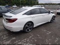 2018 Honda Accord — photo 4 of 16 | VIN 1HGCV1F38JA259743