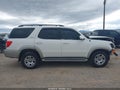2004 Toyota Sequoia — photo 14 of 17 | VIN 5TDBT44A34S229396