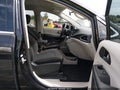 2021 Chrysler Voyager — photo 5 of 17 | VIN 2C4RC1AG4MR568411