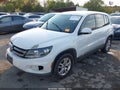 2013 Volkswagen Tiguan — photo 2 of 16 | VIN WVGAV3AX0DW597619