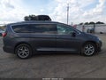 2017 Chrysler Pacifica — photo 13 of 16 | VIN 2C4RC1EG7HR721024