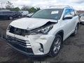 2018 Toyota Highlander — photo 2 of 16 | VIN 5TDDZRFH1JS884697