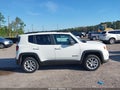 2022 Jeep Renegade — photo 13 of 16 | VIN ZACNJDB11NPN67591