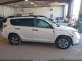 2011 Toyota RAV4 — photo 13 of 16 | VIN JTMBF4DVXB5043786
