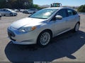 2018 Ford Focus — photo 2 of 19 | VIN 1FADP3R43JL296139