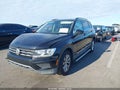 2018 Volkswagen Tiguan — photo 2 of 16 | VIN 3VV3B7AX3JM175483
