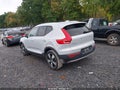 2021 Volvo XC40 — photo 3 of 16 | VIN YV4162UK5M2401030