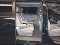 2018 Kia Sedona — photo 8 of 22 | VIN KNDMA5C14J6398652