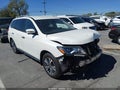 2019 Nissan Pathfinder — photo 1 of 17 | VIN 5N1DR2MN6KC590291