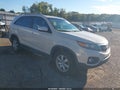 2011 Kia Sorento — photo 1 of 11 | VIN 5XYKT4A14BG085047