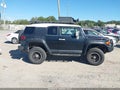 2007 Toyota FJ Cruiser — photo 13 of 17 | VIN JTEBU11F970043103