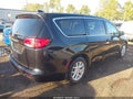 2017 Chrysler Pacifica — photo 4 of 17 | VIN 2C4RC1DG5HR517372