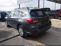 2018 Subaru Outback — photo 3 of 16 | VIN 4S4BSADC6J3217917