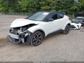 2020 Toyota C-HR — photo 2 of 17 | VIN JTNKHMBX6L1092731