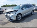 2023 Toyota Sienna — photo 2 of 16 | VIN 5TDZSKFC9PS083157