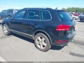 2011 Volkswagen Touareg — photo 3 of 11 | VIN WVGFF9BP9BD003624