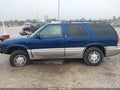 2000 GMC Jimmy — photo 14 of 16 | VIN 1GKDT13W3Y2307021
