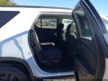 2020 Chevrolet Traverse — photo 8 of 13 | VIN 1GNERGKW2LJ257799