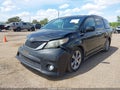 2013 Toyota Sienna — photo 2 of 17 | VIN 5TDXK3DC8DS285998