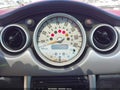 2005 Mini Cooper — photo 7 of 17 | VIN WMWRC33465TJ68677