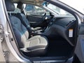 2012 Hyundai Sonata Hybrid — photo 5 of 11 | VIN KMHEC4A43CA038760