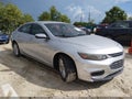 2018 Chevrolet Malibu Limited — photo 1 of 14 | VIN 1G1ZD5ST9JF152219