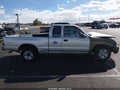 2001 Toyota Tacoma — photo 13 of 16 | VIN 5TEVL52N41Z727677