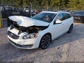 2015 Volvo V60 — photo 2 of 16 | VIN YV140MEK6F1229072