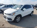 2019 Chevrolet Trax — photo 2 of 16 | VIN 3GNCJKSB1KL204498